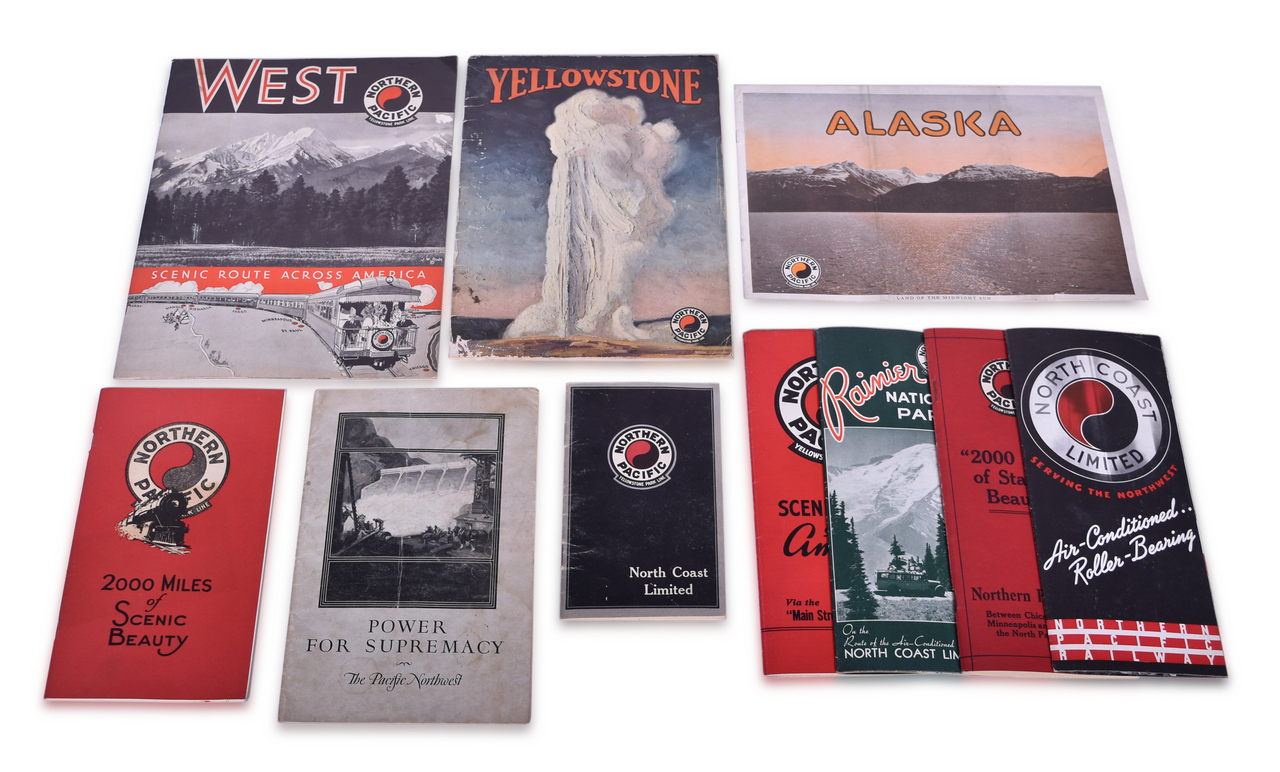 4184 - 10 Northern Pacific Railway Travel Brochures and Booklets 1910s-1930s thumbnail