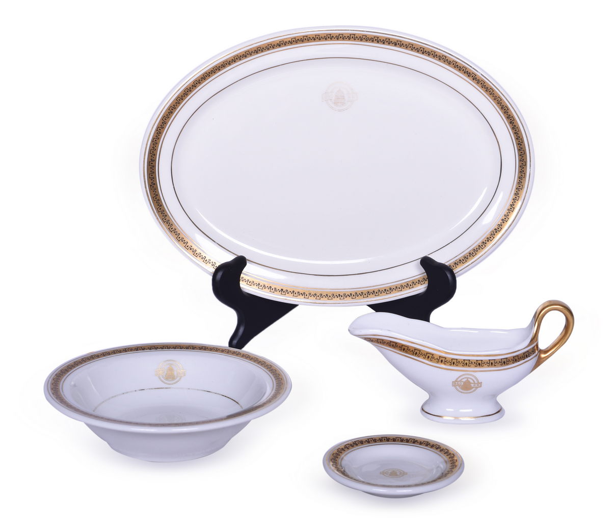 4189 - Baltimore & Ohio Railroad China Capitol Sauce Boat, Oval Platter, Butter Pat, and Bowl thumbnail