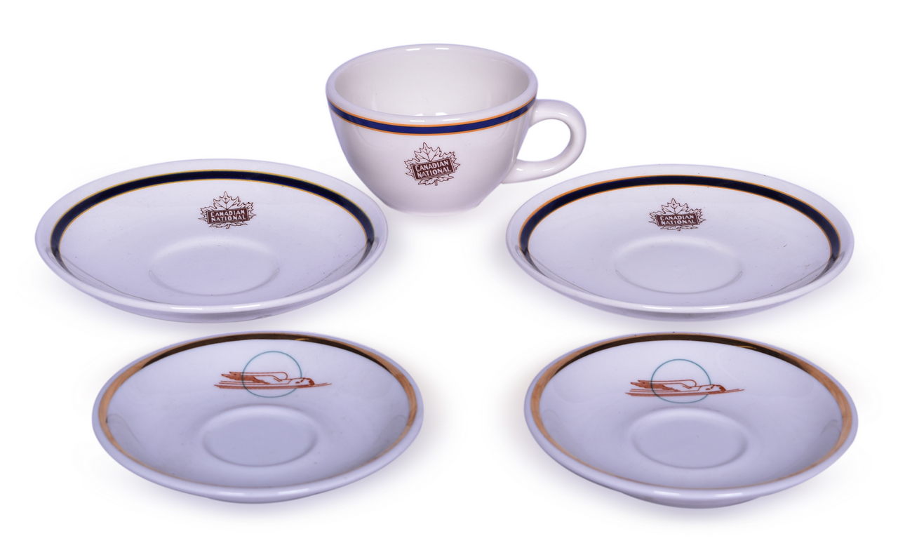 4282 - Five Pieces of Canadian National and Union Pacific Railroad China thumbnail