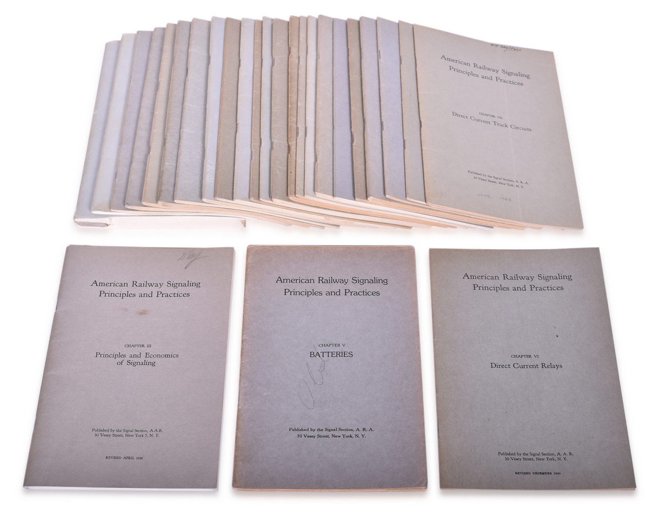 5034 - Group of 25 1940s American Railway Signaling Principles and Practices thumbnail