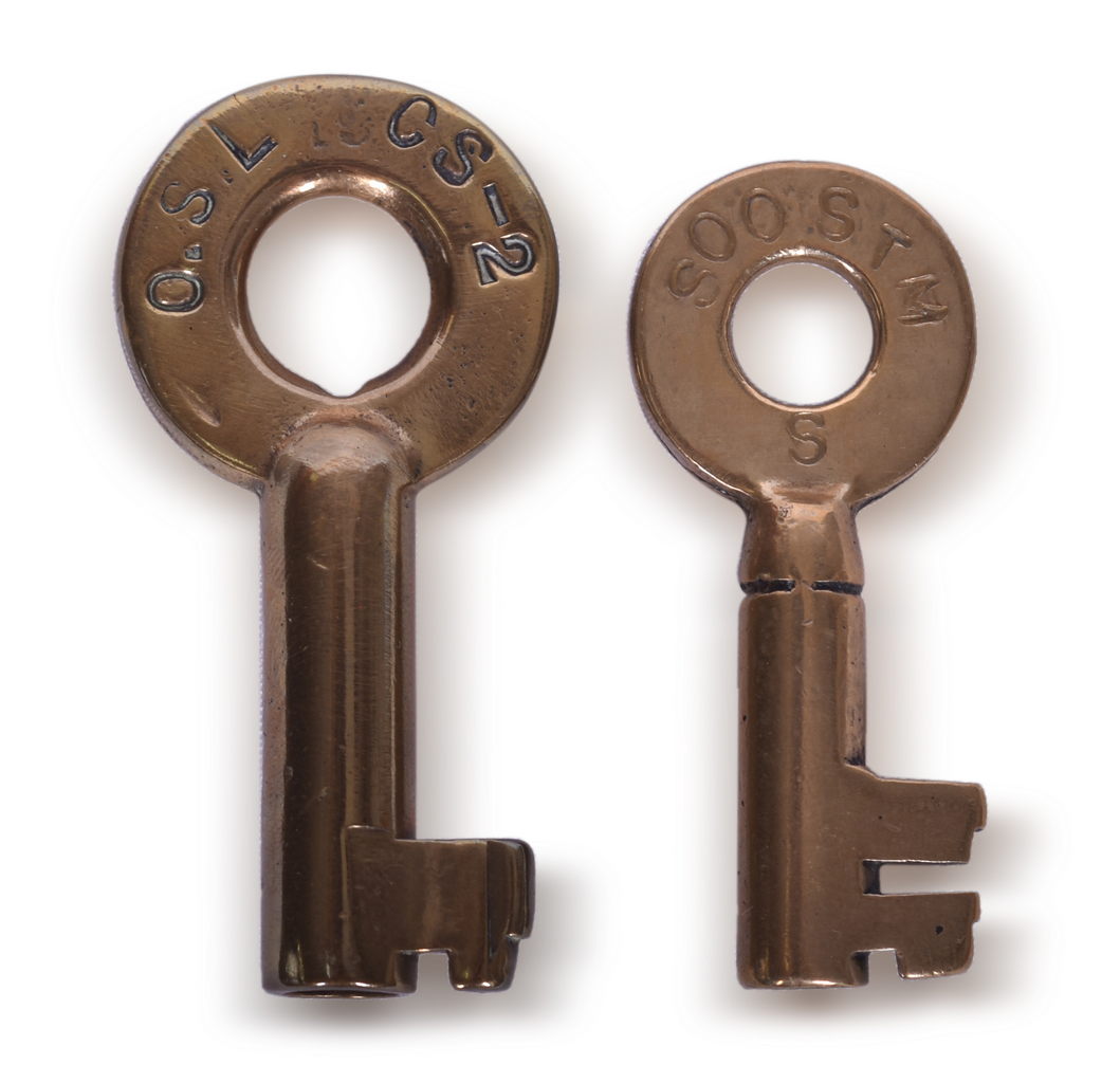 5043 - Oregon Short Line Railroad and Soo Line Railroad Brass Switch Keys thumbnail