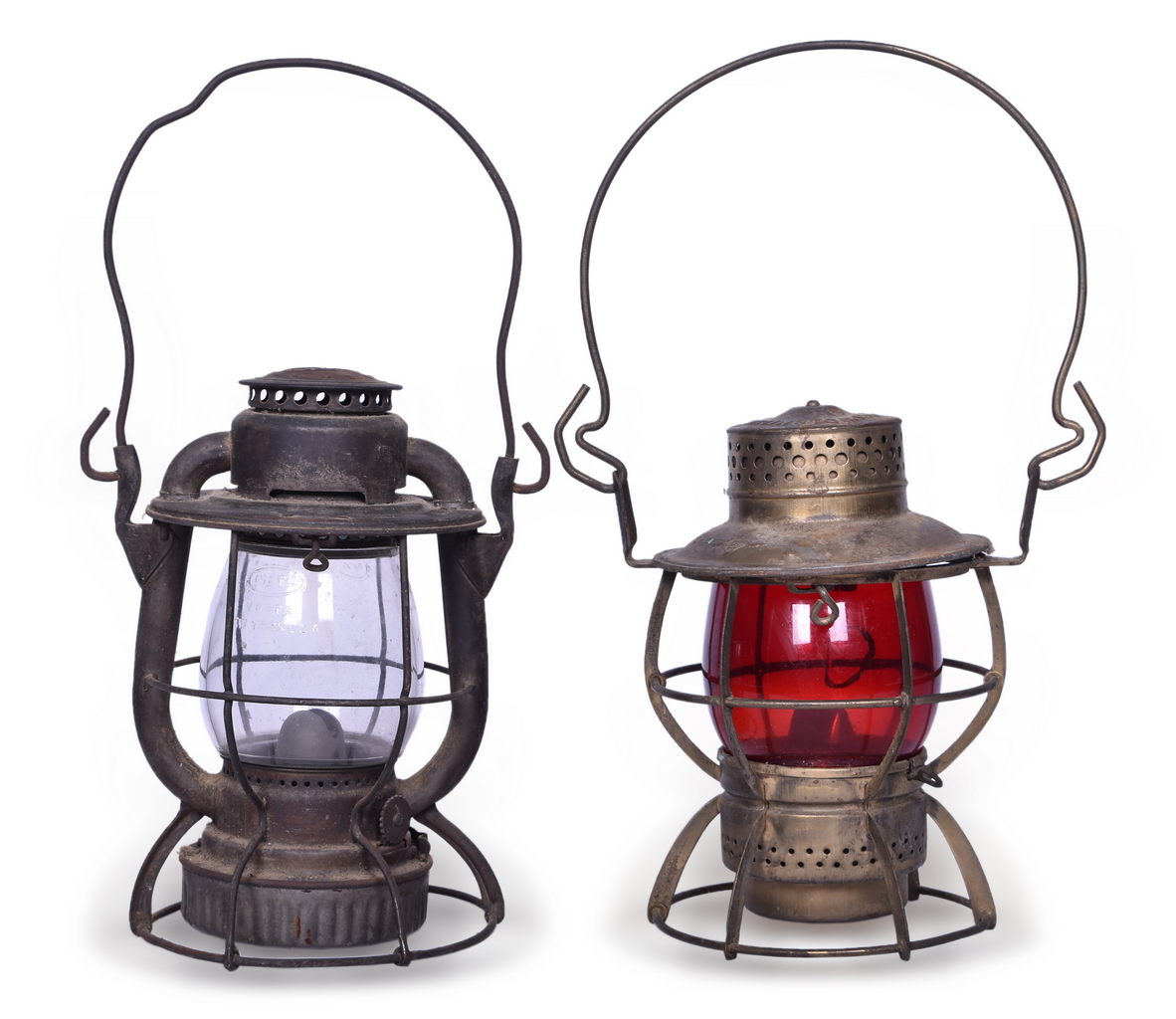 5066 - Pair of Railroad Lanterns Dietz and Dressel thumbnail