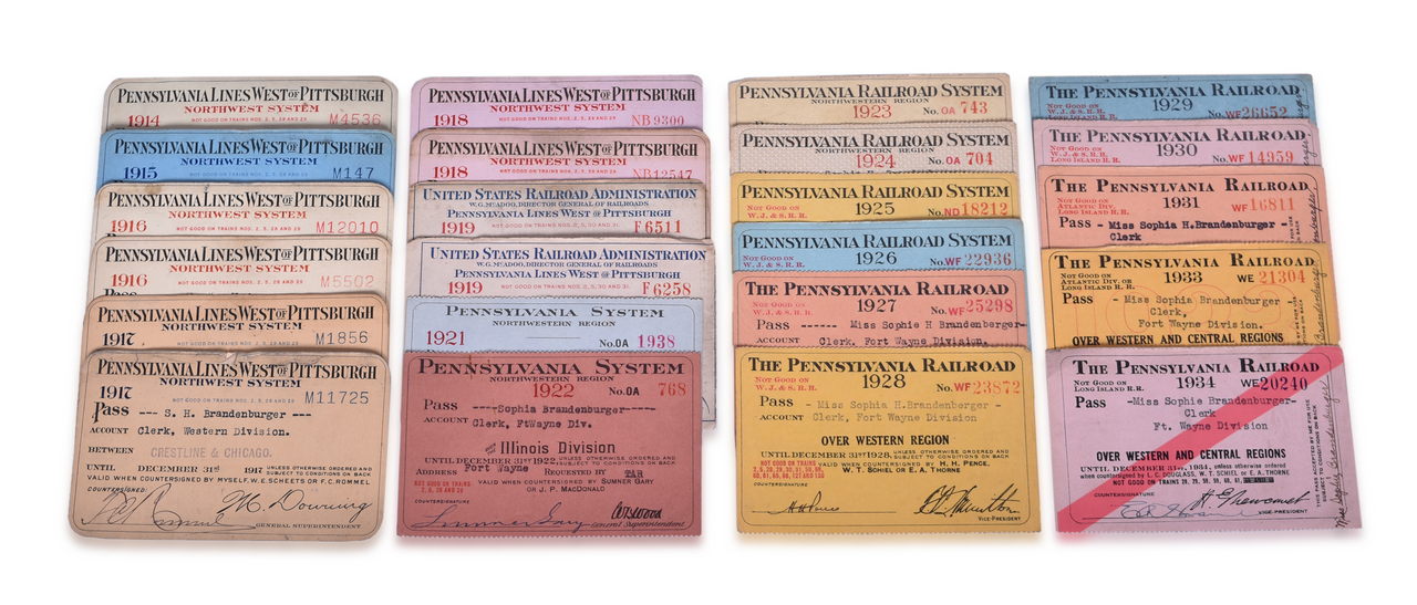 5093 - Twenty-Three Pennsylvania Railroad Annual Passes - 1914 to 1934 thumbnail