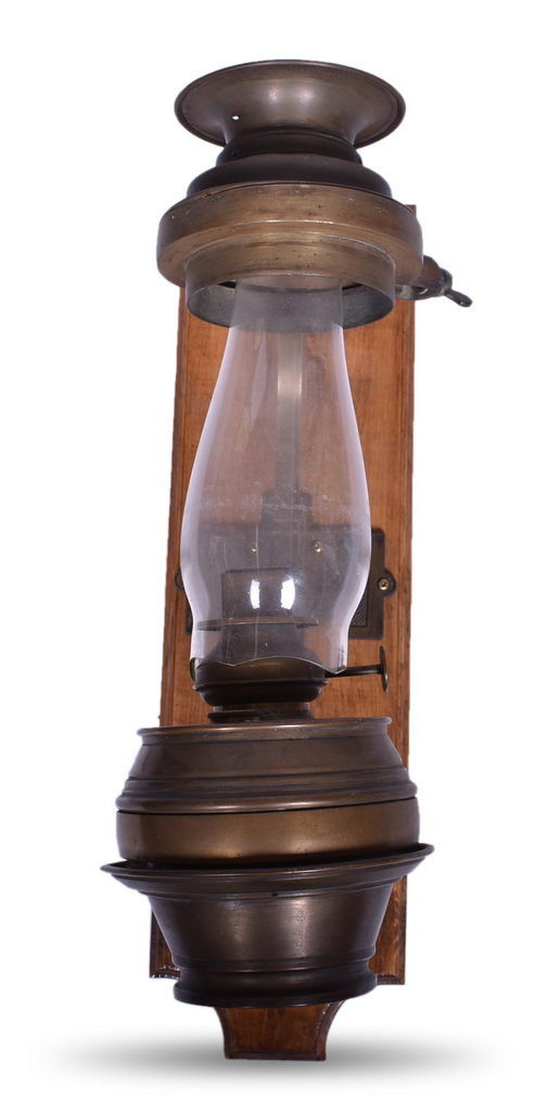 5200 - Adams & Westlake Brass Mail / Passenger Car Side Lamp thumbnail