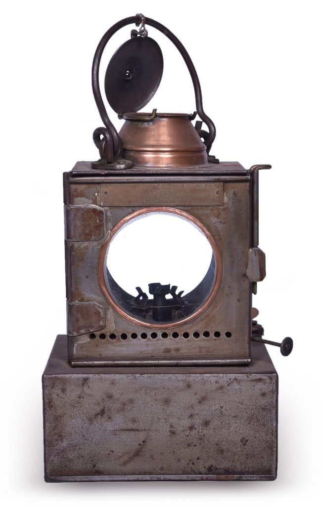 5234 - London North Eastern Railway Supply Lantern thumbnail