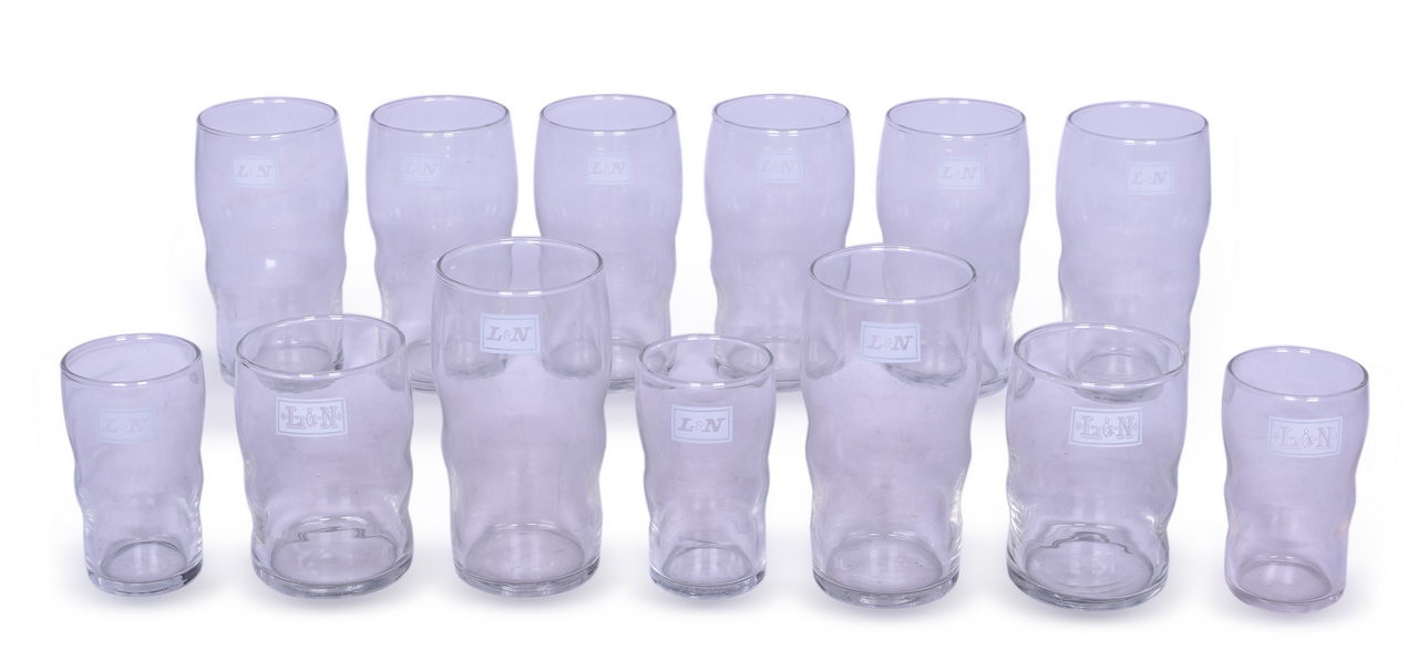 5239 - Thirteen Louisville & Nashville Railroad Drinking Glasses thumbnail