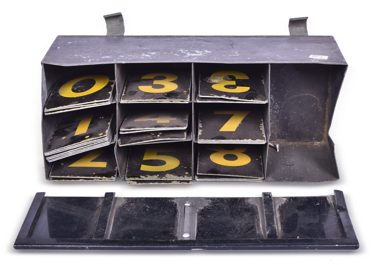 5240 - Passenger Car Number Board and Numbering Set thumbnail