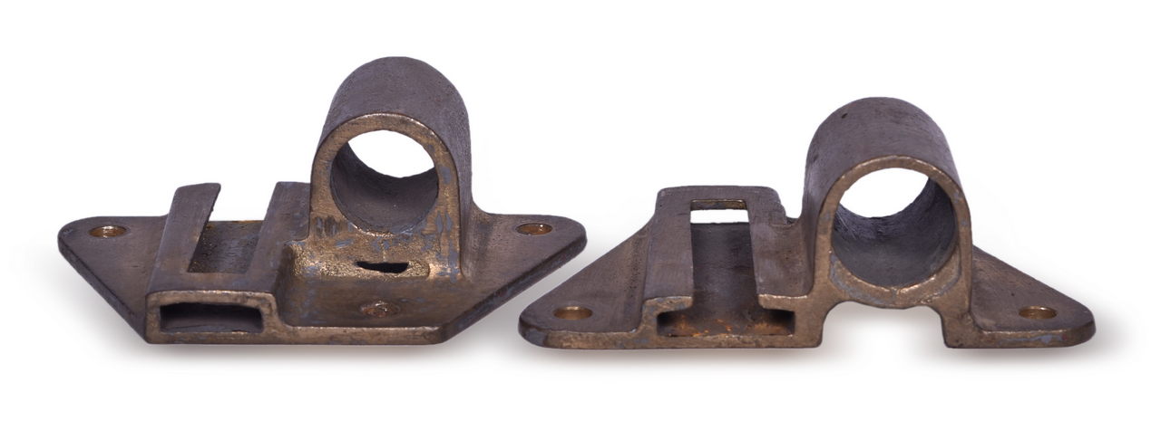 5262 - Pair of Cast Brass Flag and Marker Lamp Holders thumbnail