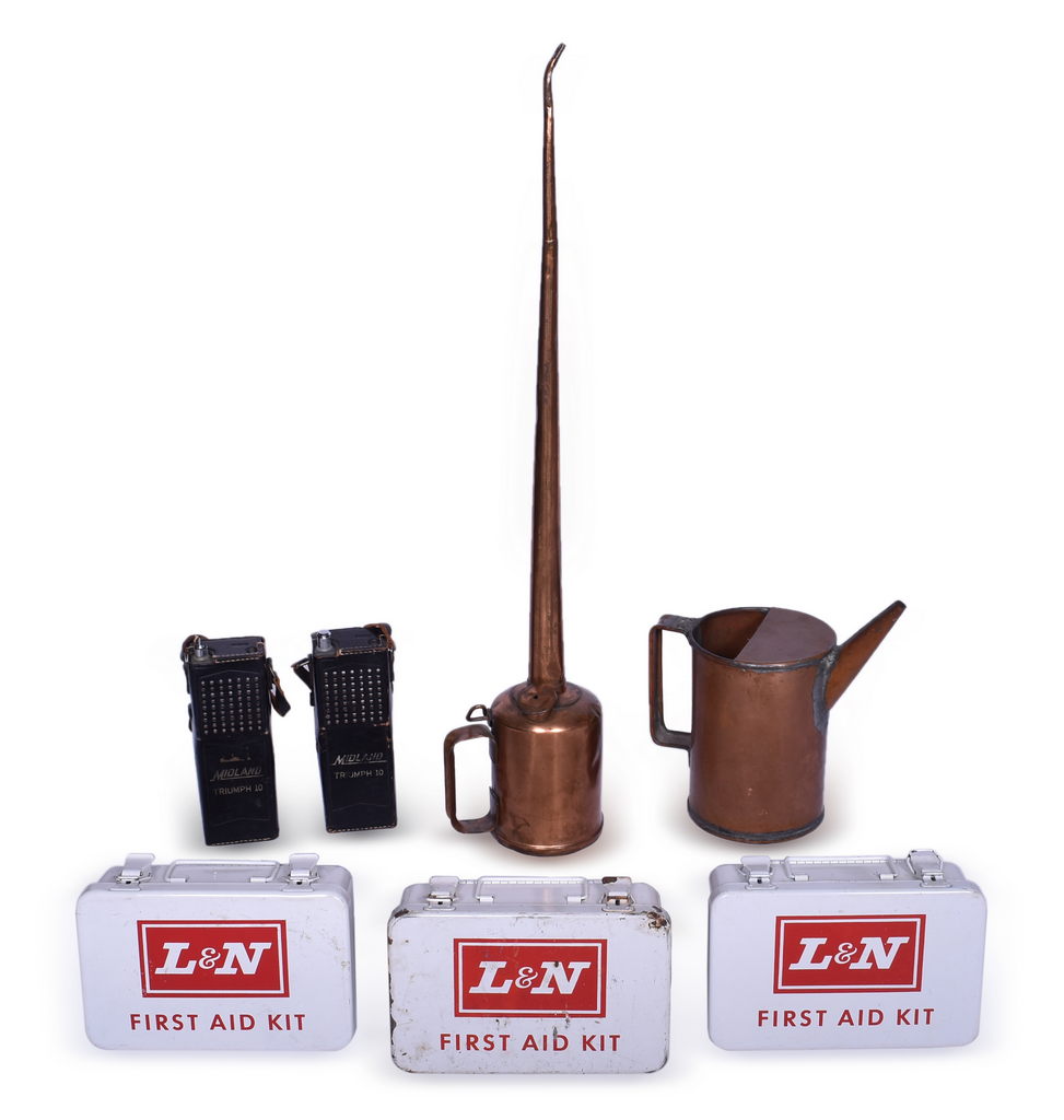 5263 - Louisville and Nashville Railroad First Aid Kits, Unmarked Tin Ware, and Midland Triumph 10 Walkie Talkies thumbnail