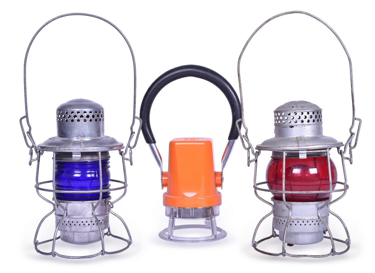 5695 - Pair of Adlake Kero Railroad Lanterns and Starlite 222 - Baltimore and Ohio and Louisville and Nashville thumbnail