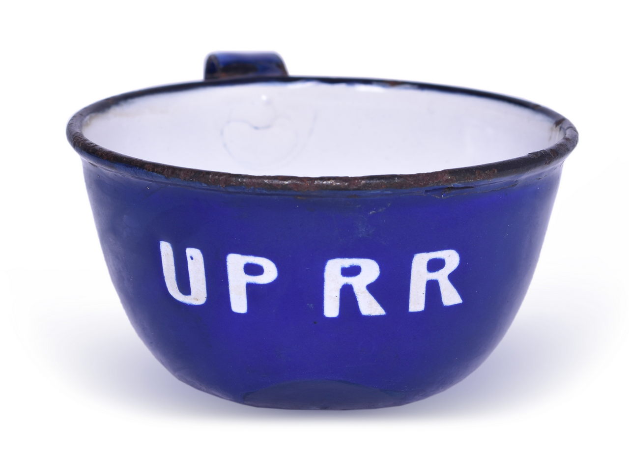 6369 - Union Pacific Railroad Graniteware Porcelain Enameled Drinking Cup thumbnail