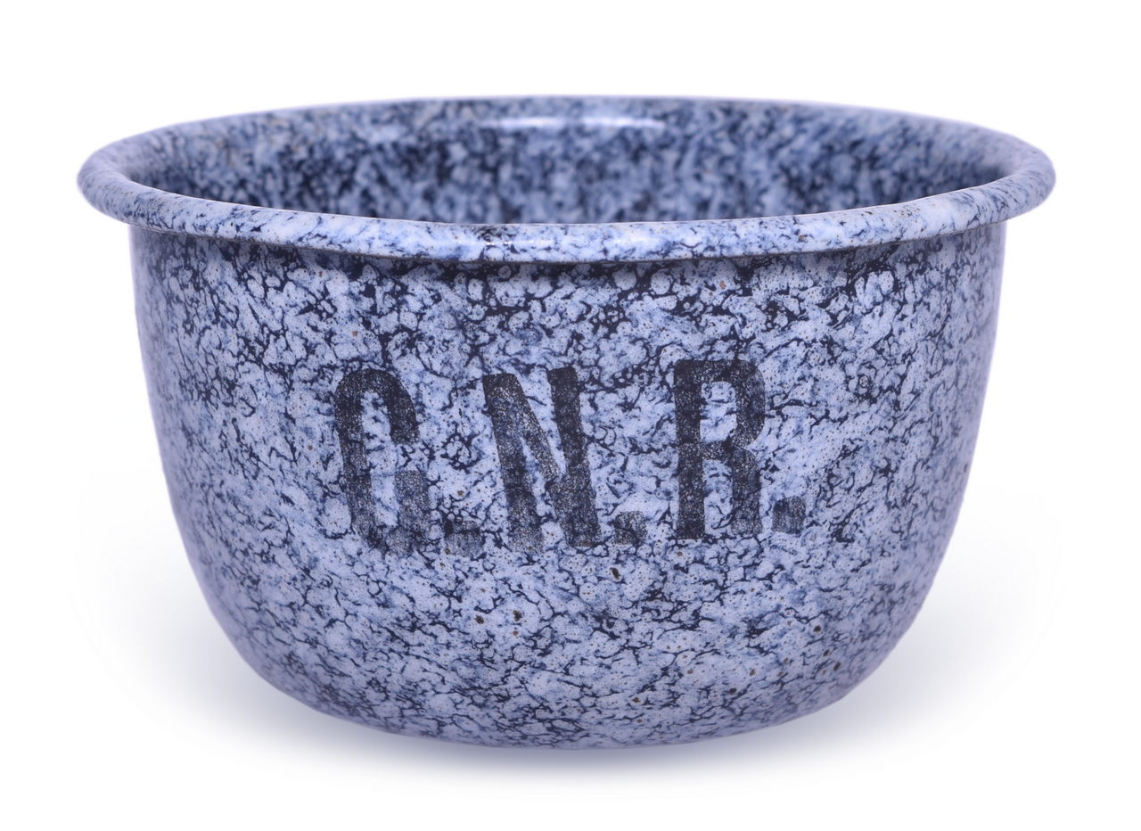 6377 - Canadian National Railway Graniteware Enamel Worker's Drinking Cup thumbnail