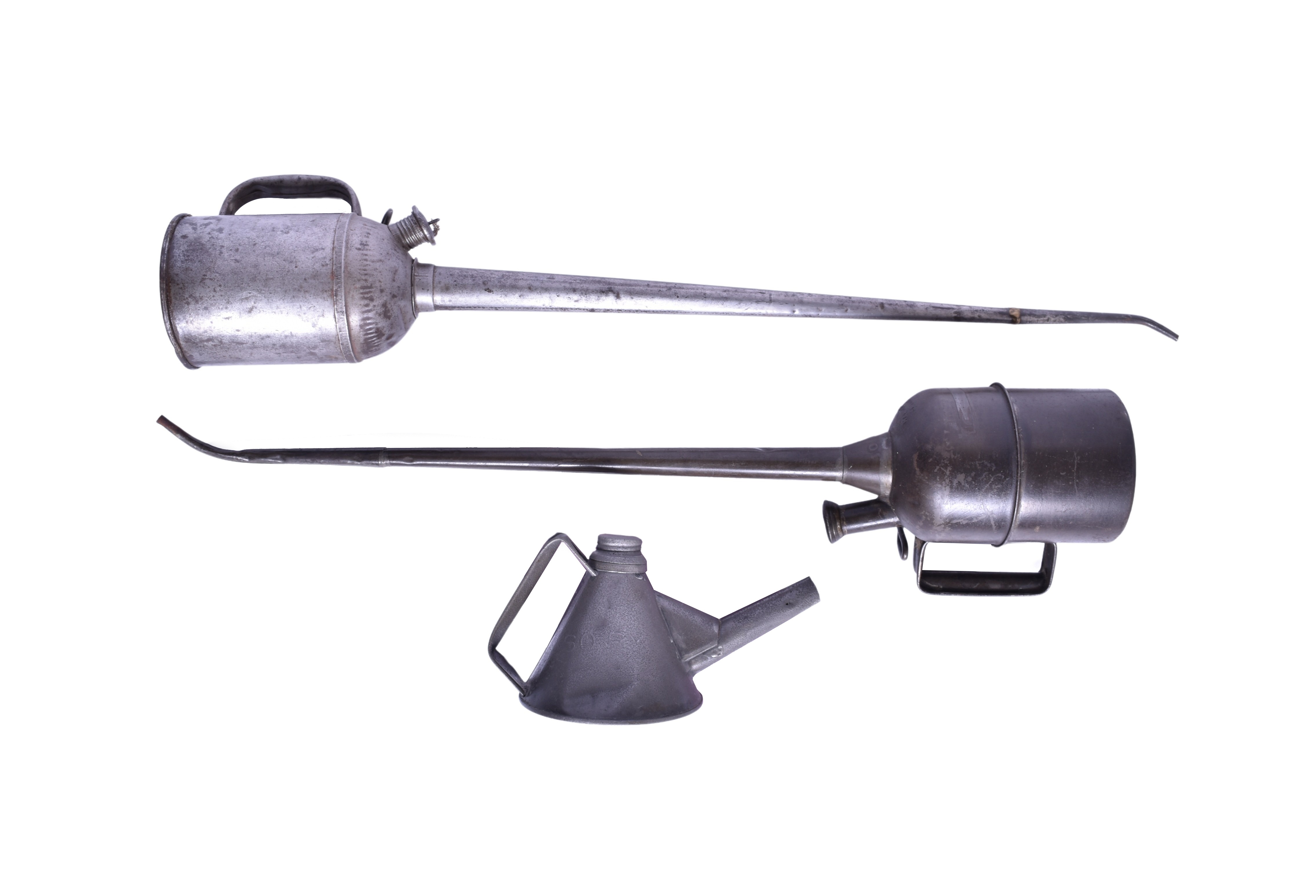 6392 - Pair of Southern Railway Tall Locomotive Oil Cans and Short Southern Railway Oil Can thumbnail