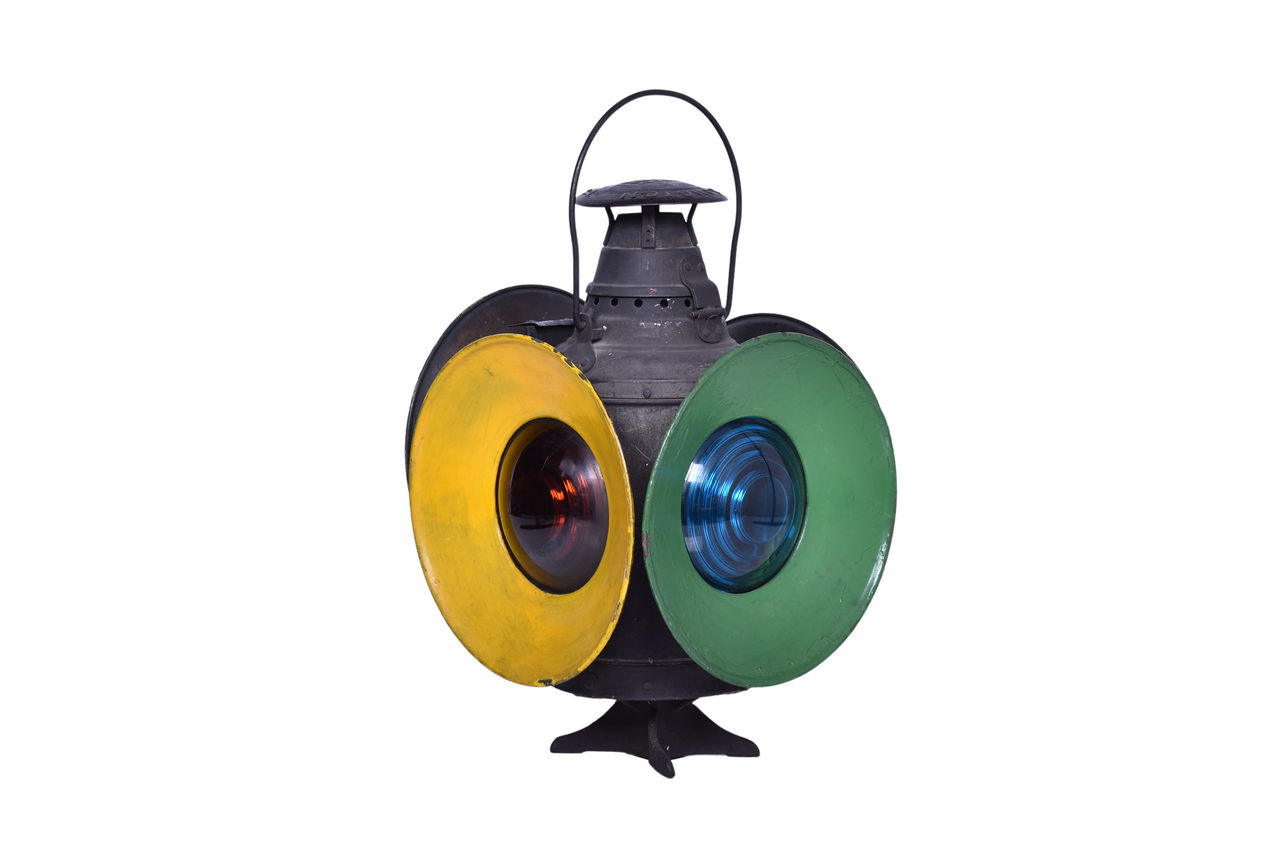 6496 - Dressel Baltimore and Ohio Railroad Switch Lamp with Green & Yellow Day Targets thumbnail