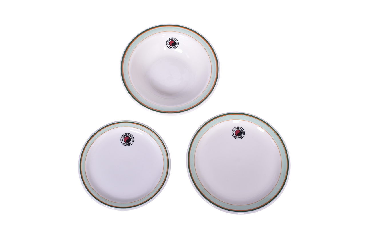 6562 - Northern Pacific Railway China Monad Bowl and Plates thumbnail