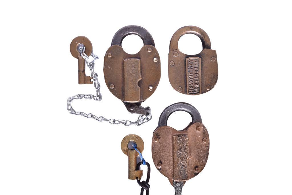 6569 - Three Delaware Lackawanna & Western Railroad Brass Locks thumbnail
