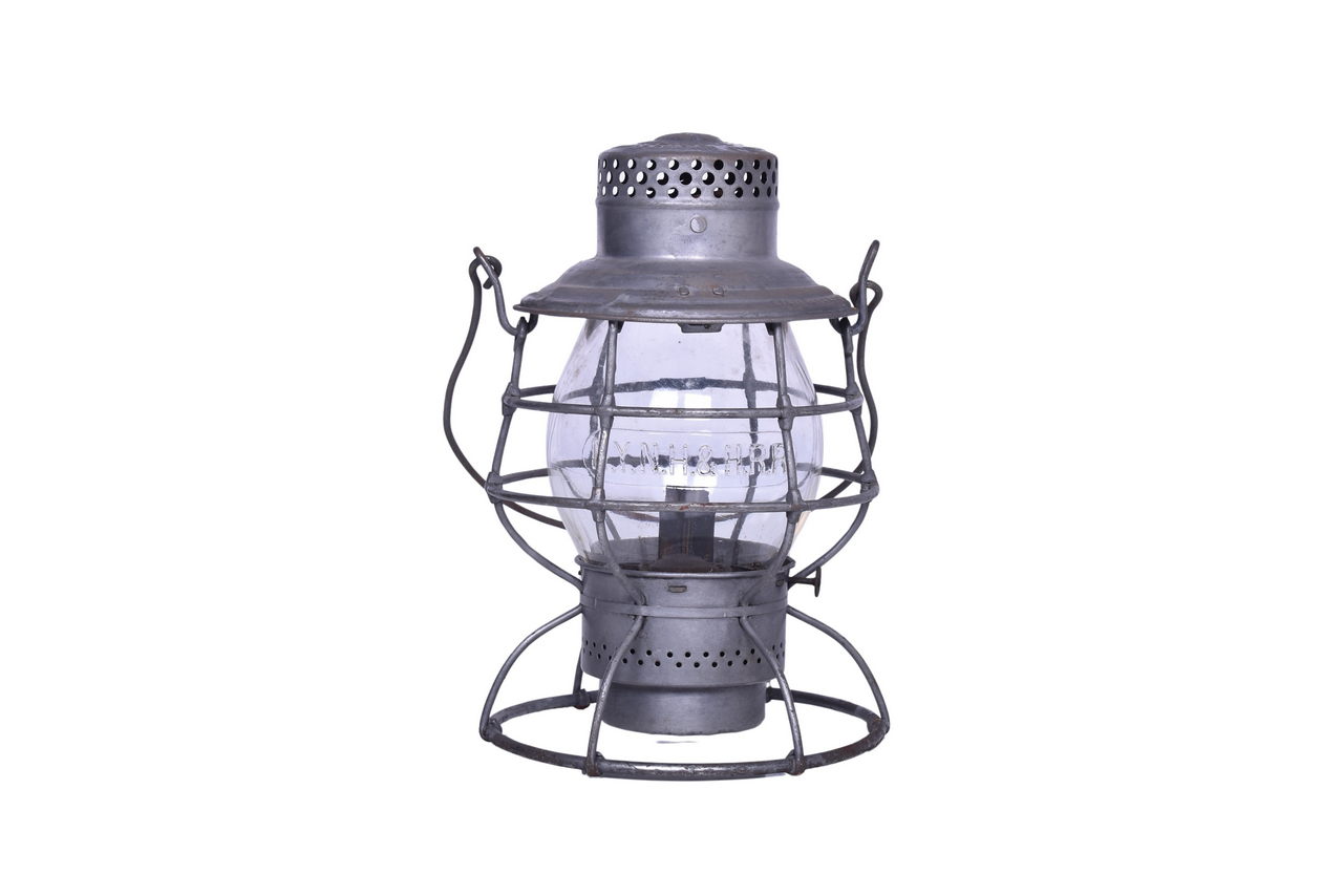6632 - Adlake Reliable New York, New Haven, & Hartford Railroad Lantern with Clear Cast Globe thumbnail