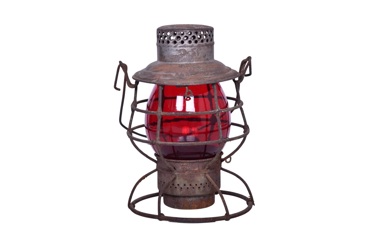 6682 - Adlake Reliable Baltimore and Ohio Centenary / Colonial Railroad Lantern with Red Globe thumbnail