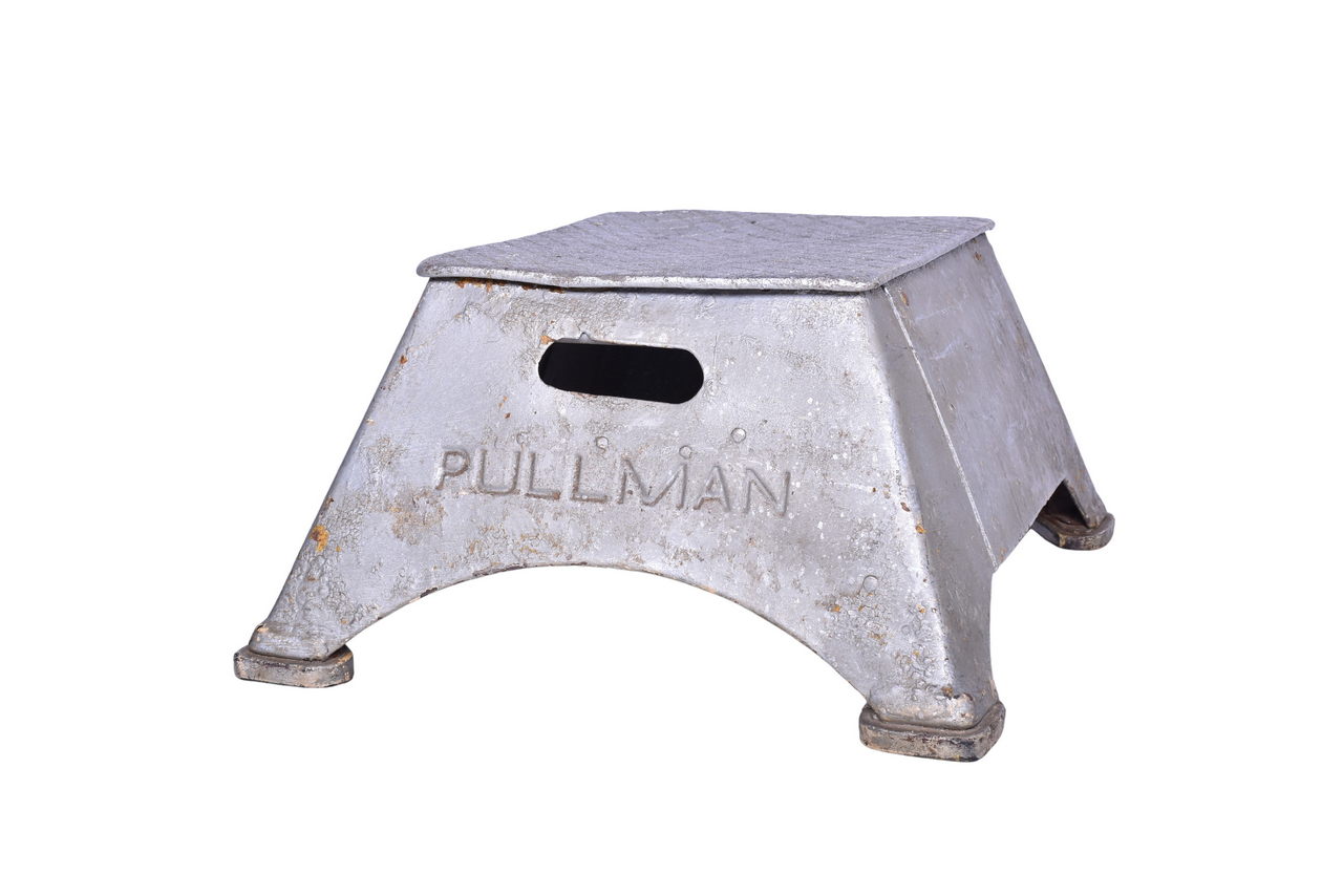 6690 - Pullman Stamped Passenger Car Step Box thumbnail