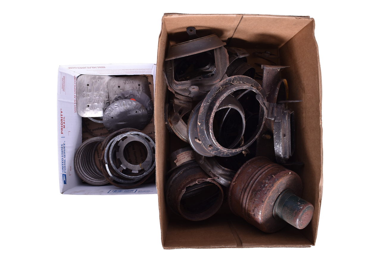 6698 - 14 Pounds of Lantern/Lamp Parts - Lens Retaining Rings, Doors, Chimney Tops, Etc. thumbnail