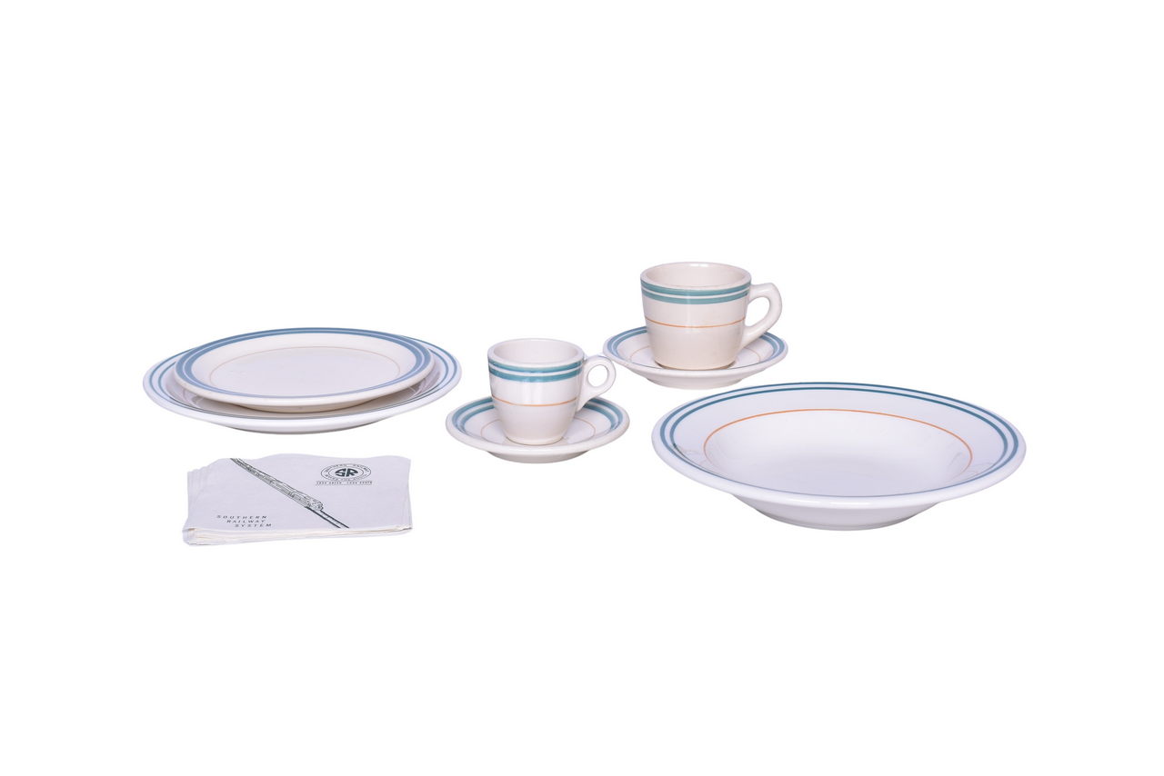 6007 - Group of Southern Railway Piedmont China and Dining Car Napkins thumbnail