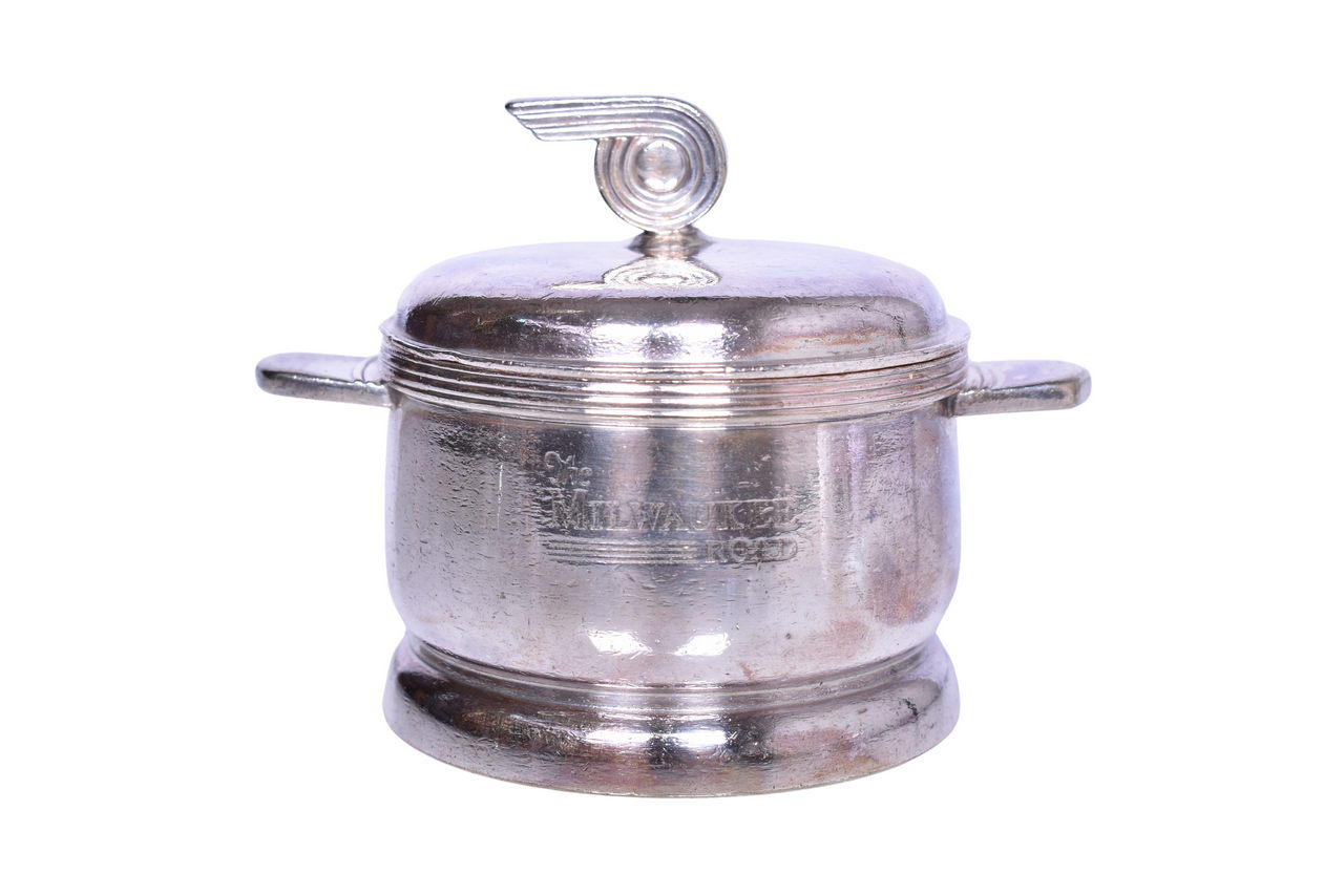 6015 - International Silver Milwaukee Road Double Handled Sugar Bowl w/ Lid 6 Oz thumbnail