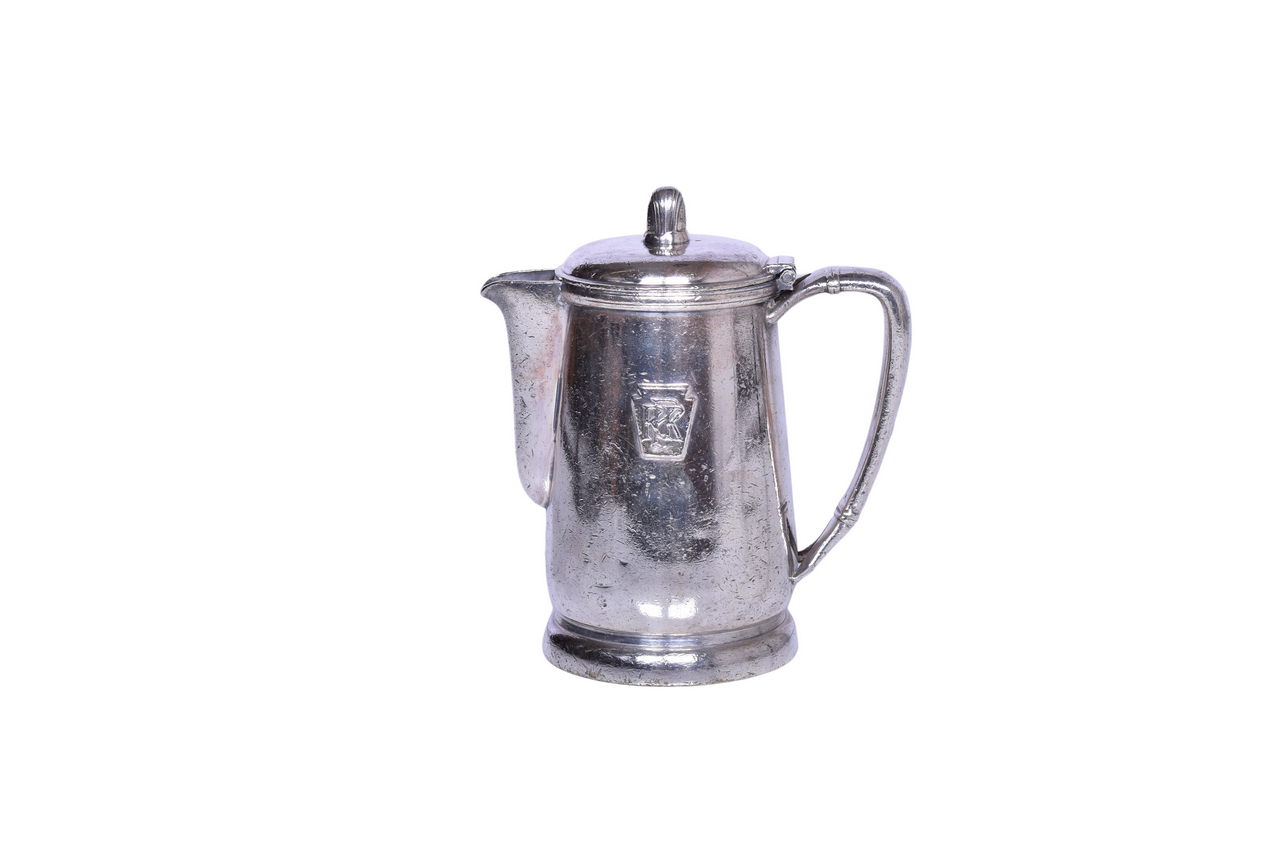 6029 - International Silver Pennsylvania Railroad Coffee Pot 14 Oz thumbnail