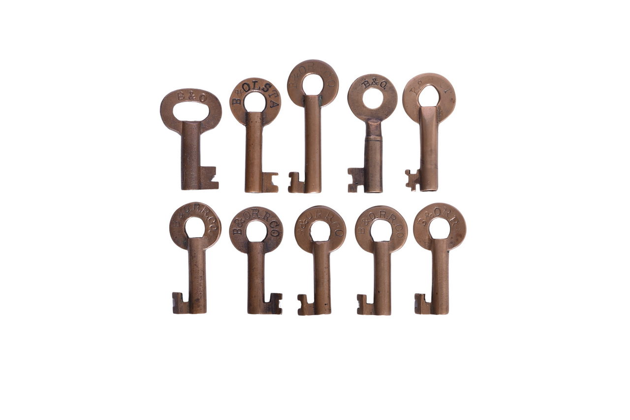 6072 - Ten Baltimore and Ohio Railroad Brass Lock Keys - Slaymaker, Fraim, F-S thumbnail