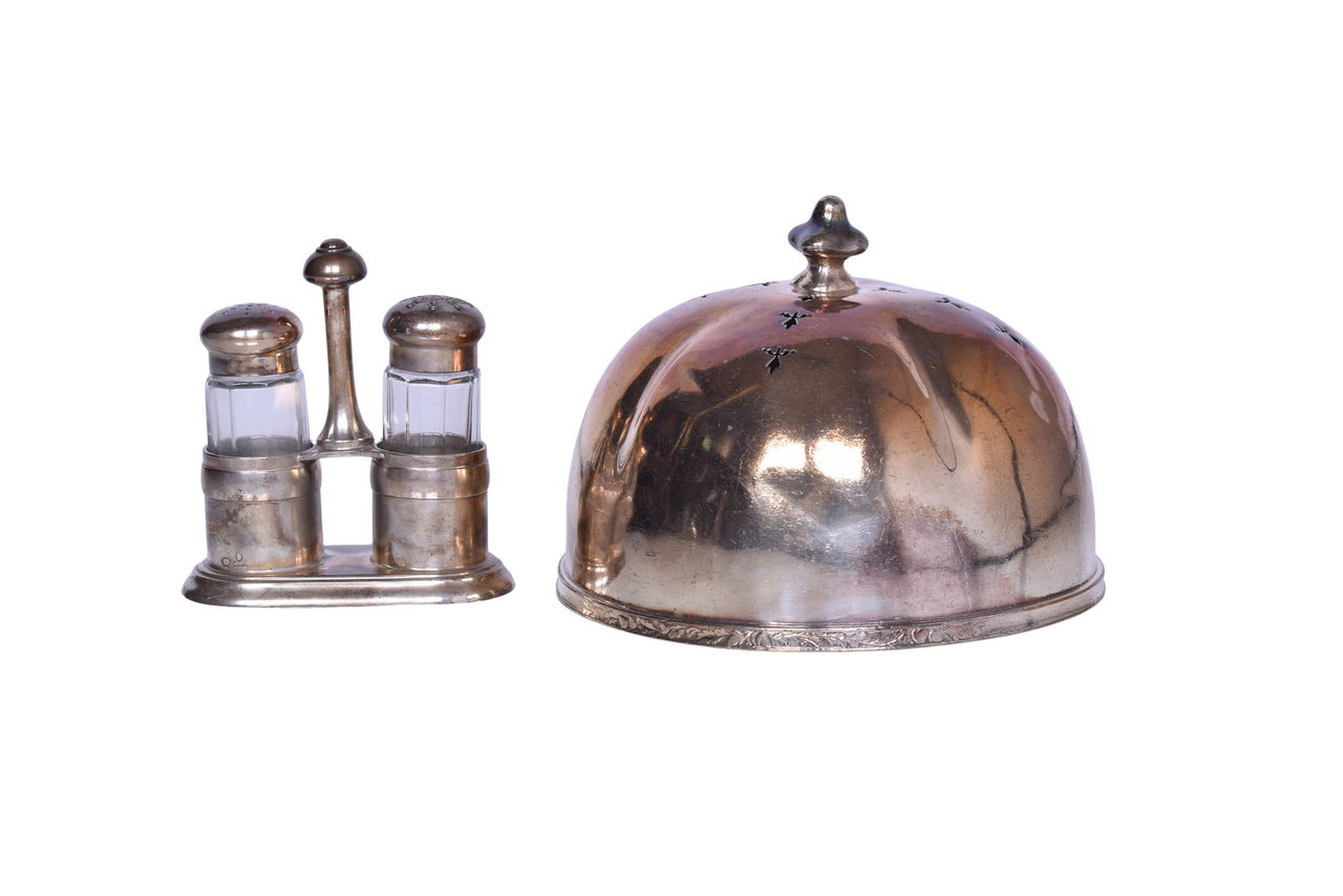 6081 - Reed & Barton Illinois Central Railroad Silver Salt & Pepper Caddy w/ Shakers and Hot Food Cover thumbnail
