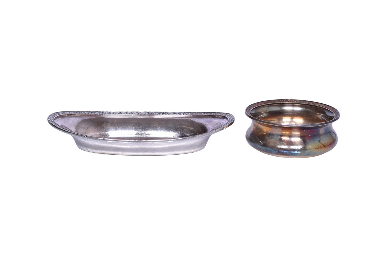 6093 - Reed and Barton Illinois Central Railroad Silver Oval Bread Tray and Nut Bowl thumbnail