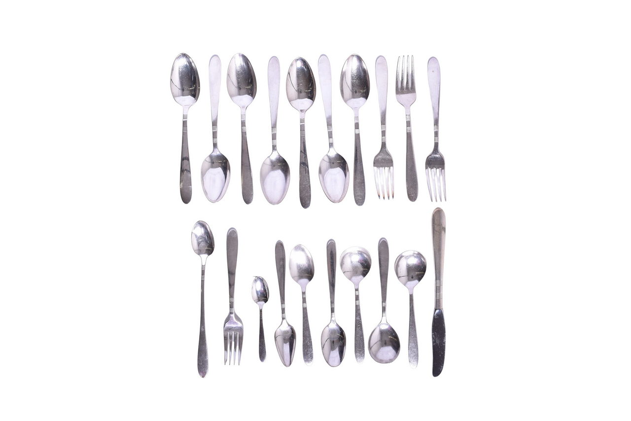 6115 - Nineteen Pieces of Union Pacific Railroad Silver Zephyr Flatware - Demi Spoon, Tablespoons, Forks, Knife, and More thumbnail