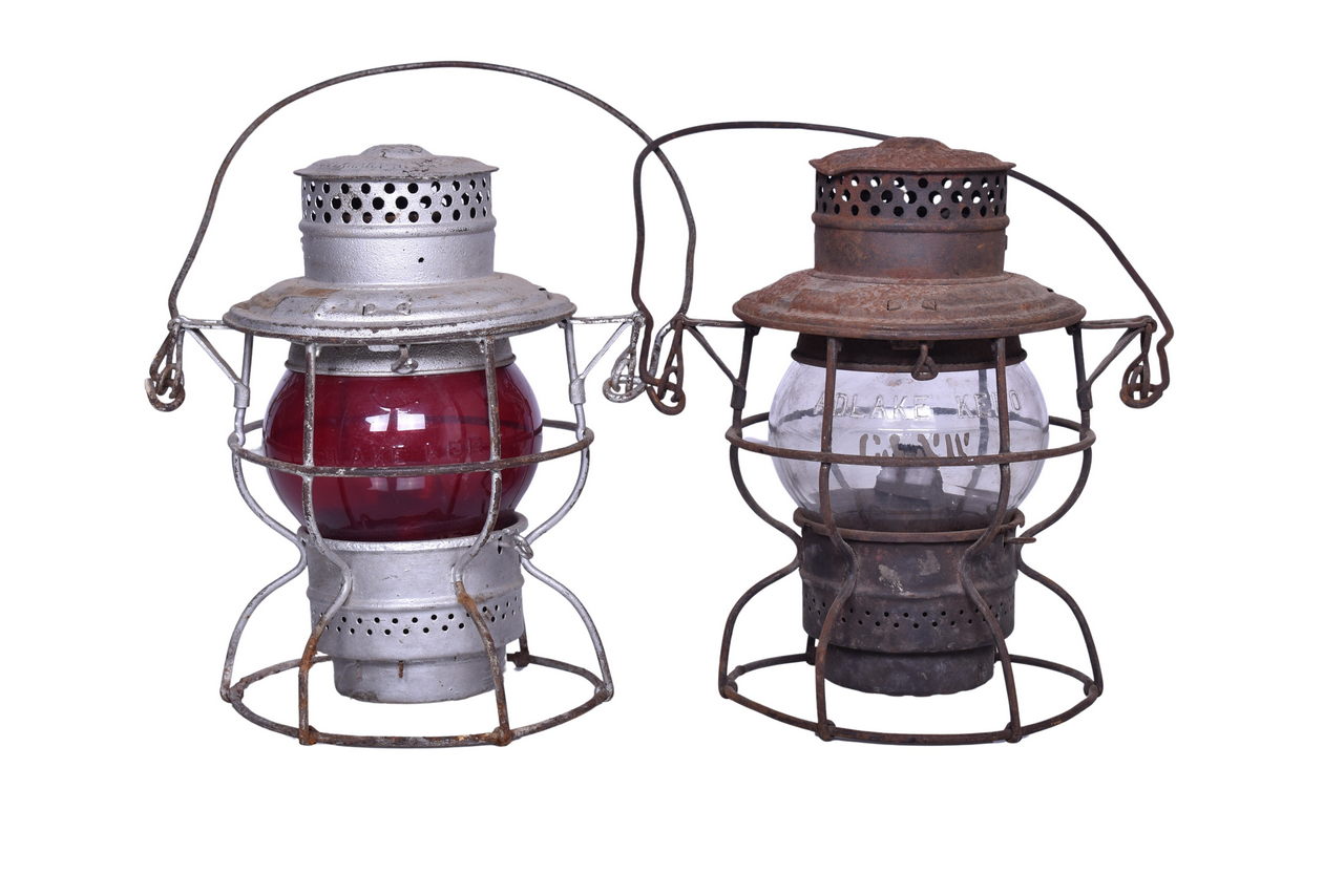 6120 - Pair of North Railroad Lanterns - Rock Island and Chicago & North Western thumbnail