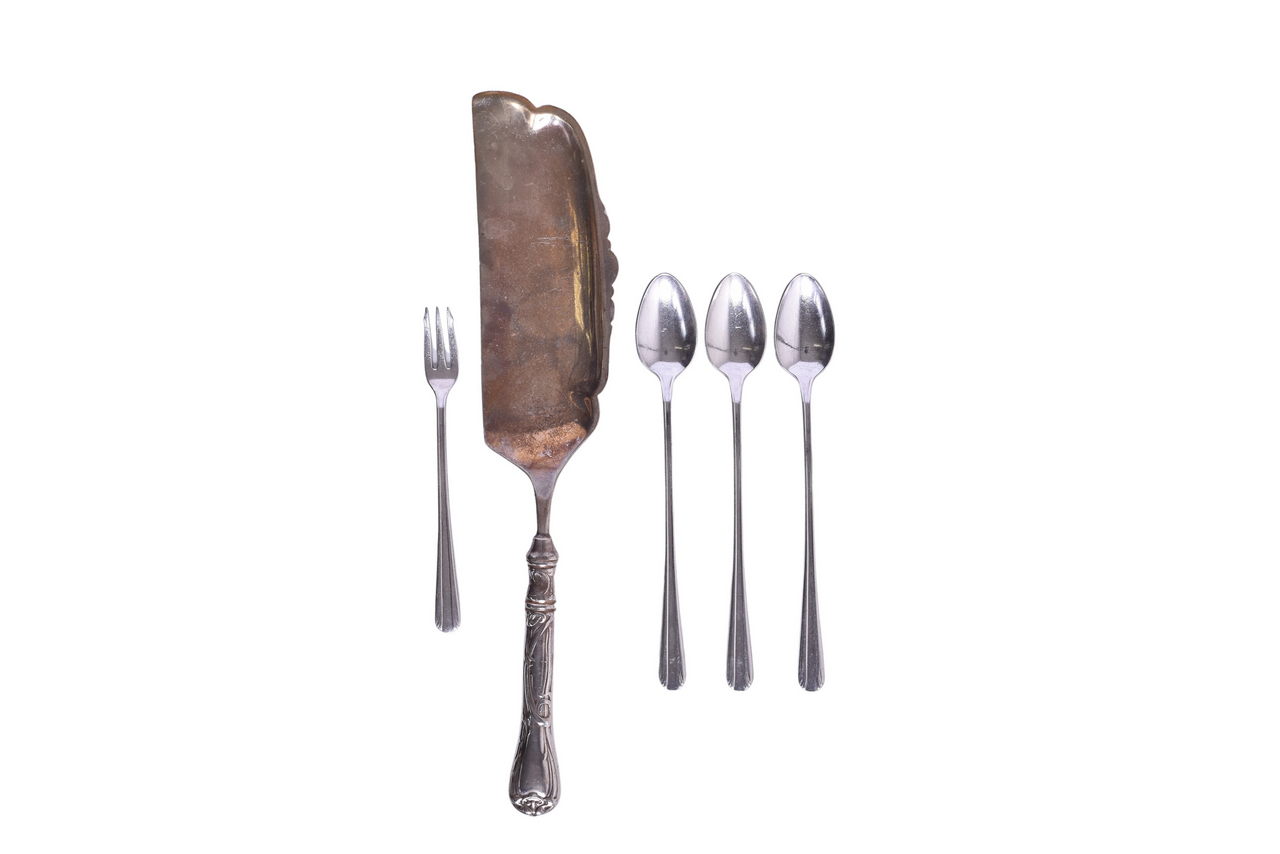 6161 - Four Pieces of Chicago and North Western Railroad Dining Silver Crumb Tray and American Flatware Iced Tea Spoons and Oyster Fork thumbnail