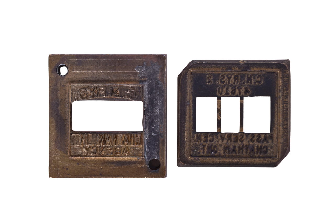 6180 - Pair of Canadian National Railway Dater Dies - Chatham, Ontario thumbnail