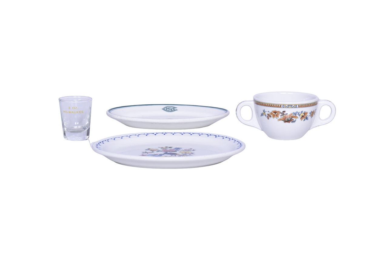 6217 - Four Pieces of Midwest Railroad China and Glassware - Chicago, Milwaukee & Puget Sound, Soo Line, and Milwaukee Road thumbnail