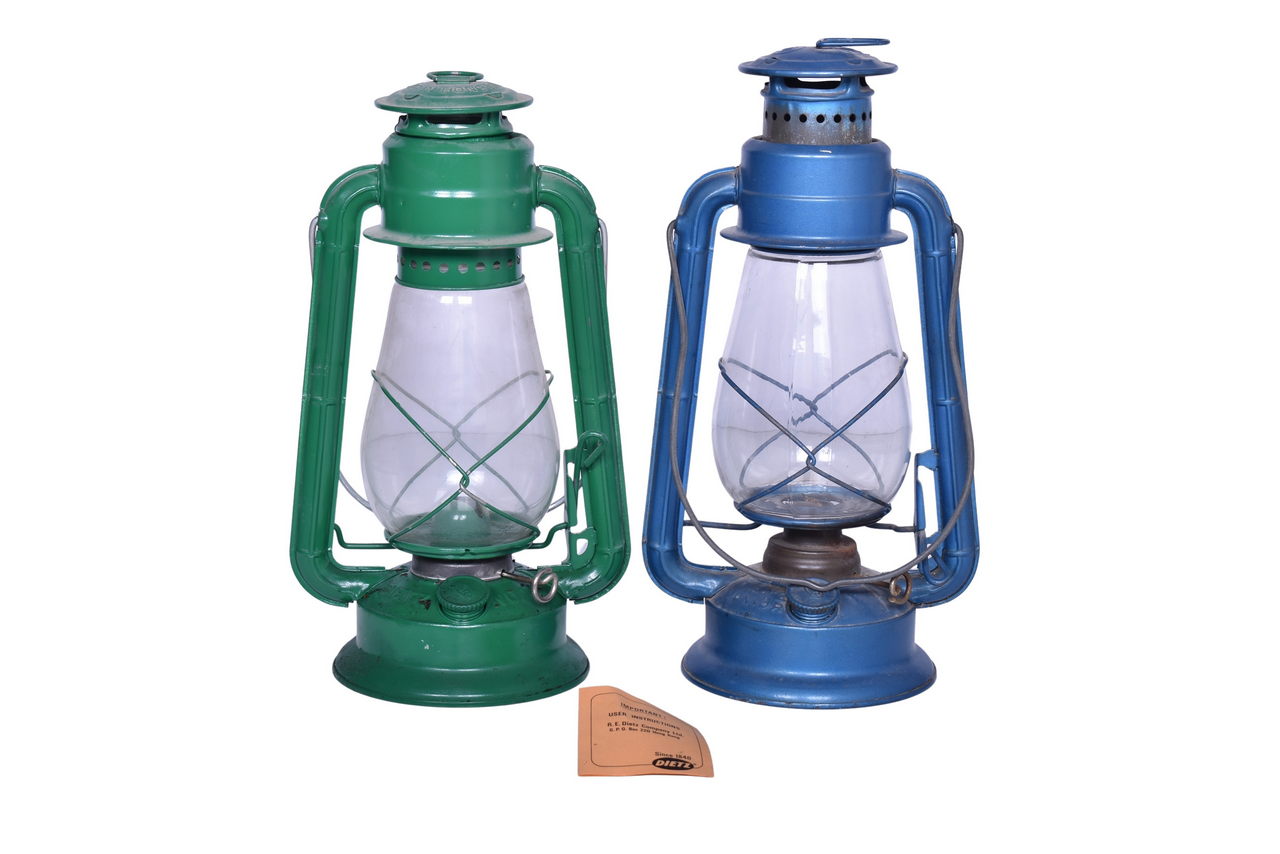 6220 - Pair of Dietz Junior Lanterns thumbnail