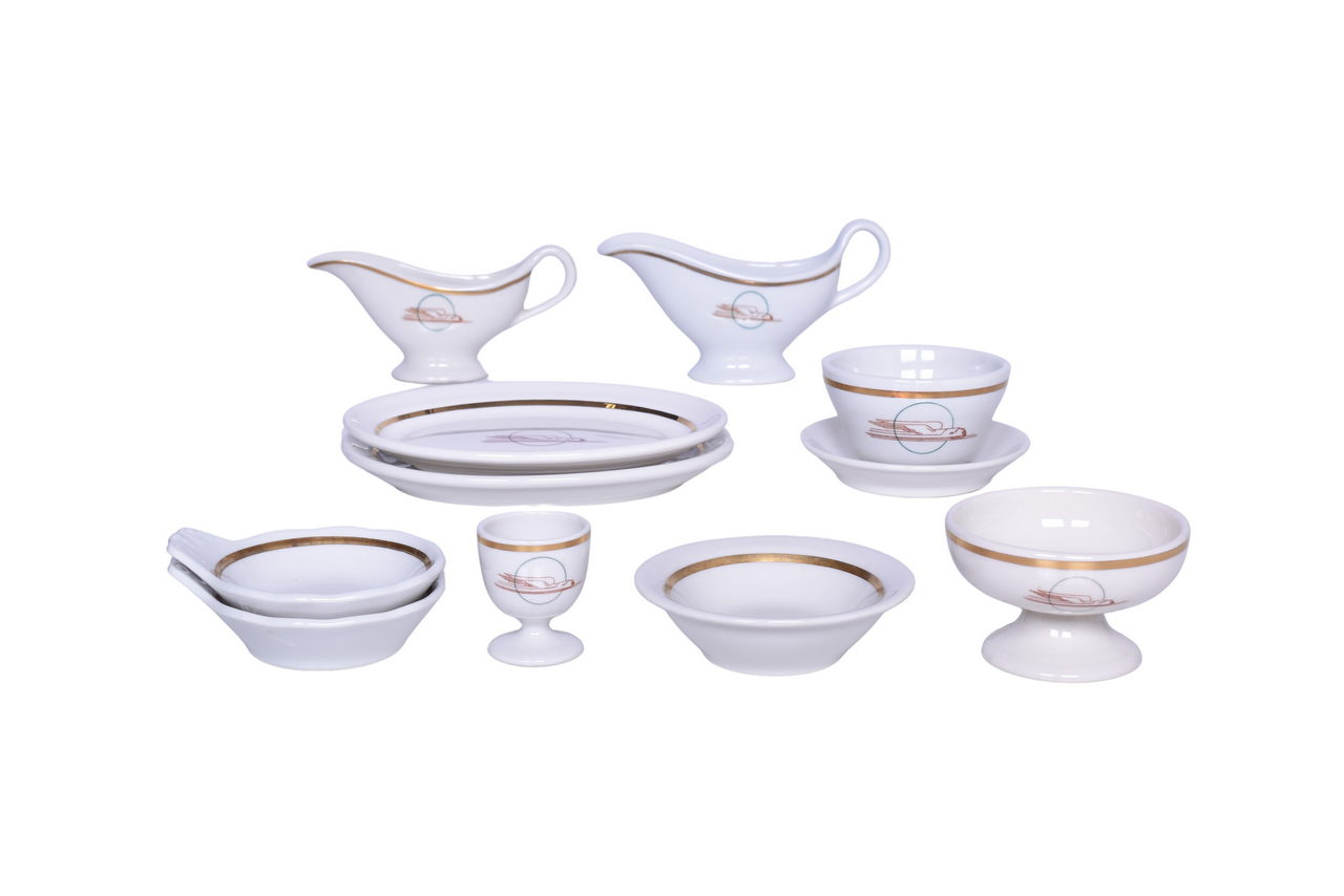 6235 - Eleven Pieces of Union Pacific Railroad Winged Streamliner China Egg Cup, Ice Cream Shell, Gravy Sauce Boat, and More thumbnail