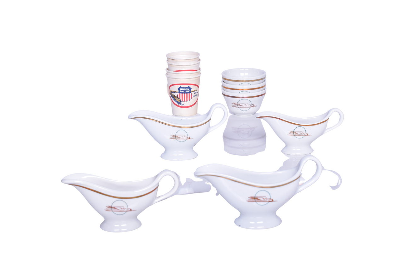 6243 - Eleven Pieces of Union Pacific Railroad Winged Streamliner China and Paper Cups - Sauce Gravy Boats and Bouillon Cups thumbnail
