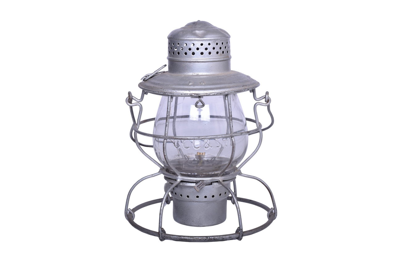 6302 - Handlan Big Four Railroad Lantern w/ Clear Cast CCC & StL Ry Globe thumbnail