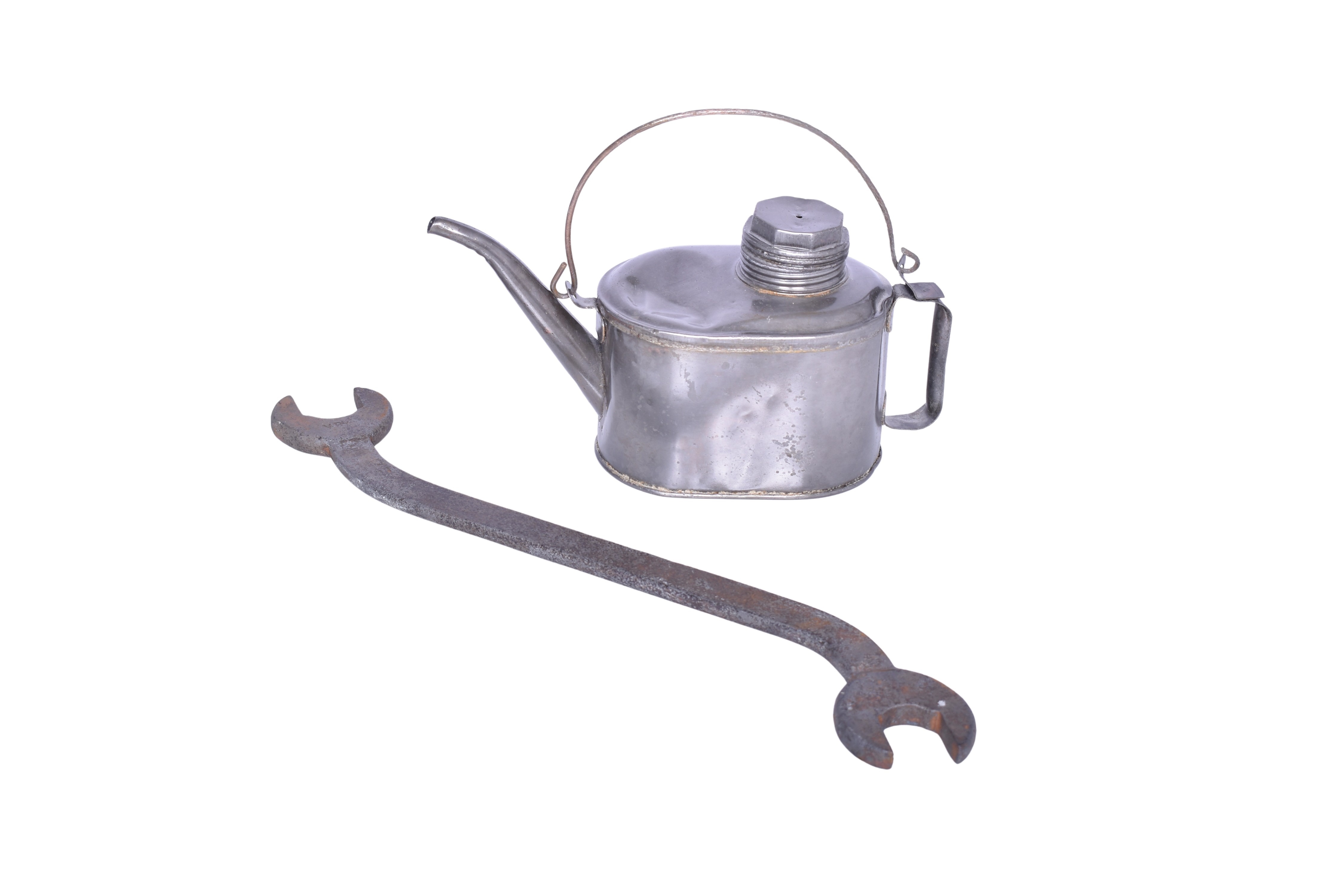 6348 - Virginian Railway Kerosene Canister and Wrench thumbnail