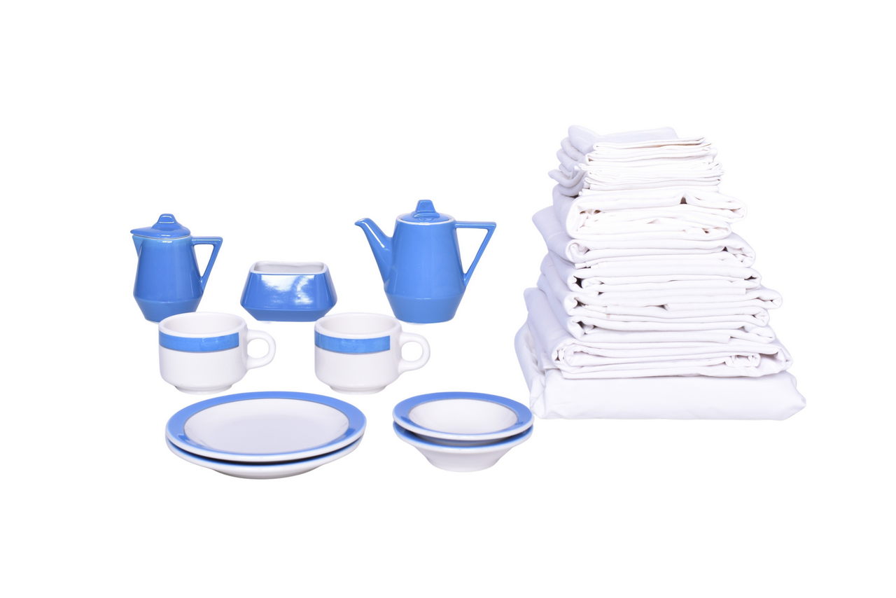 1011 - Mixed Group of Amtrak Railroad China, California Zephyr Tablecloth, Linen Napkins, and Sleeping Car Sheet thumbnail