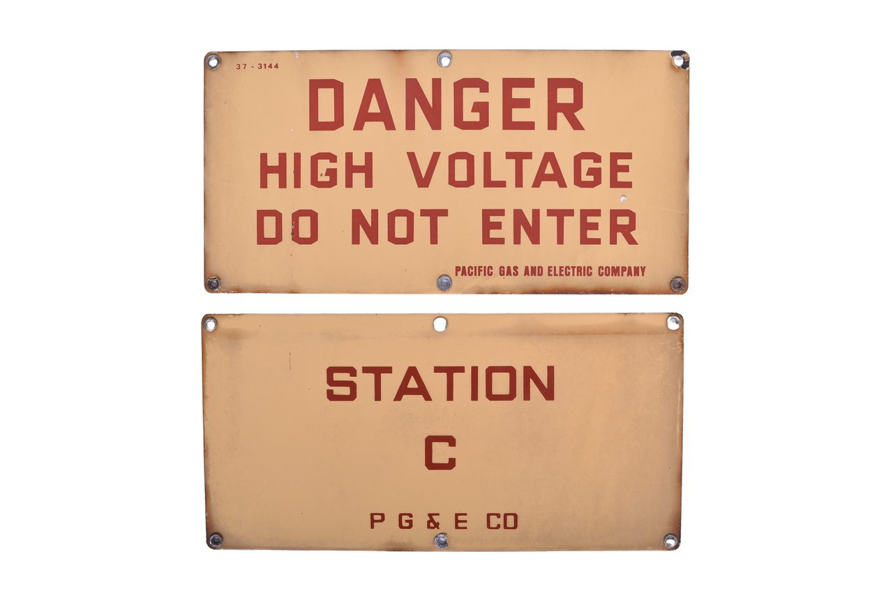 1118 - Pair of Pacific Gas and Electric Company Porcelain Signs thumbnail
