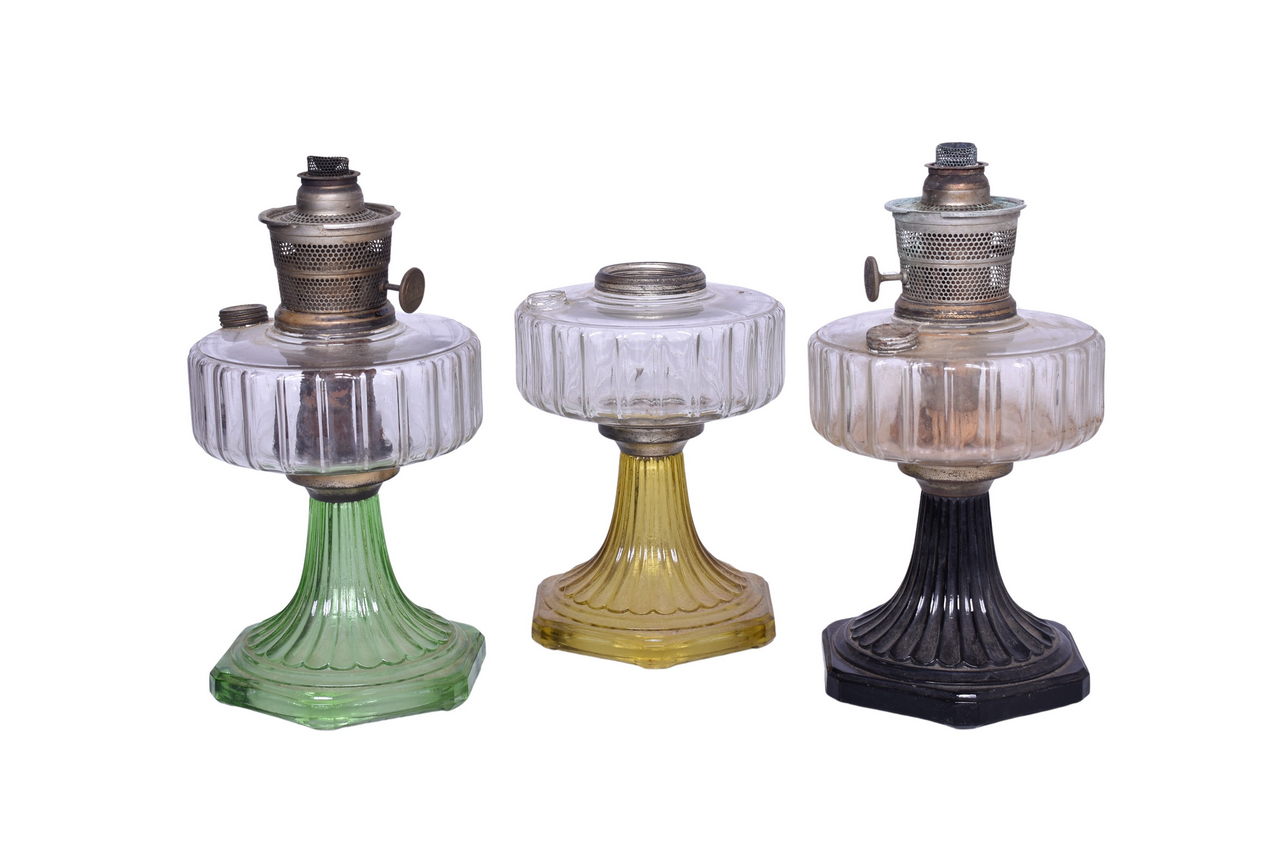 1250 - Trio of Glass Aladdin Standing Lamps thumbnail