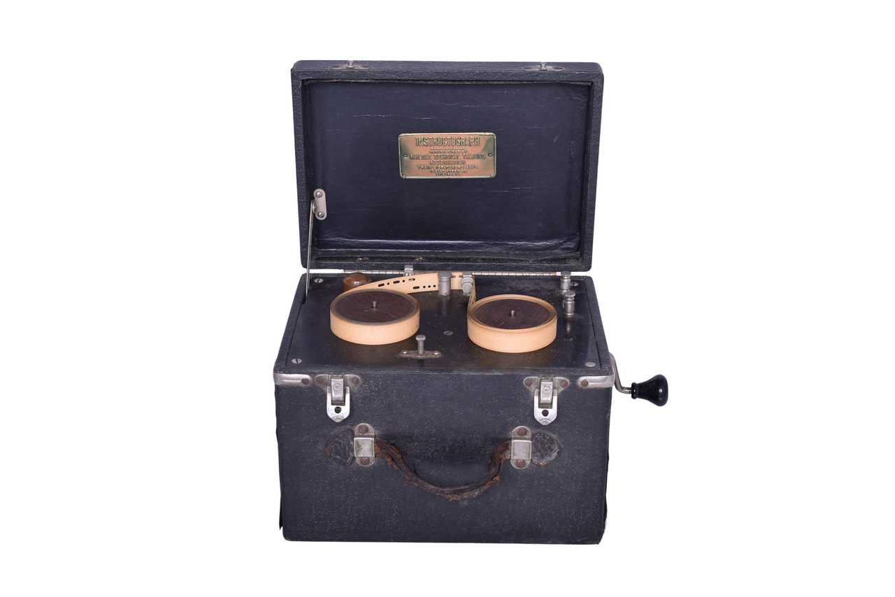 1252 - Railway Technical Training Association Morse Code Instructograph thumbnail