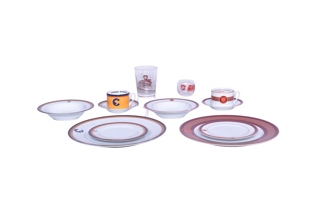 1267 - Collection of American Rails China and Glassware - Pennsylvania Railroad and Chessie System thumbnail