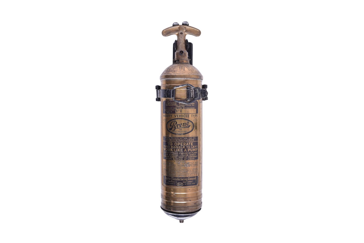 1295 - Northern Pacific Railroad Brass Pyrene Fire Extinguisher w/ Wall Bracket thumbnail