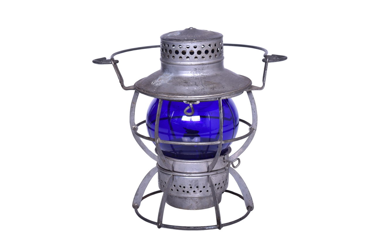 1363 - Dressel Northern Pacific Railroad Lantern w/ Cobalt Blue Globe thumbnail