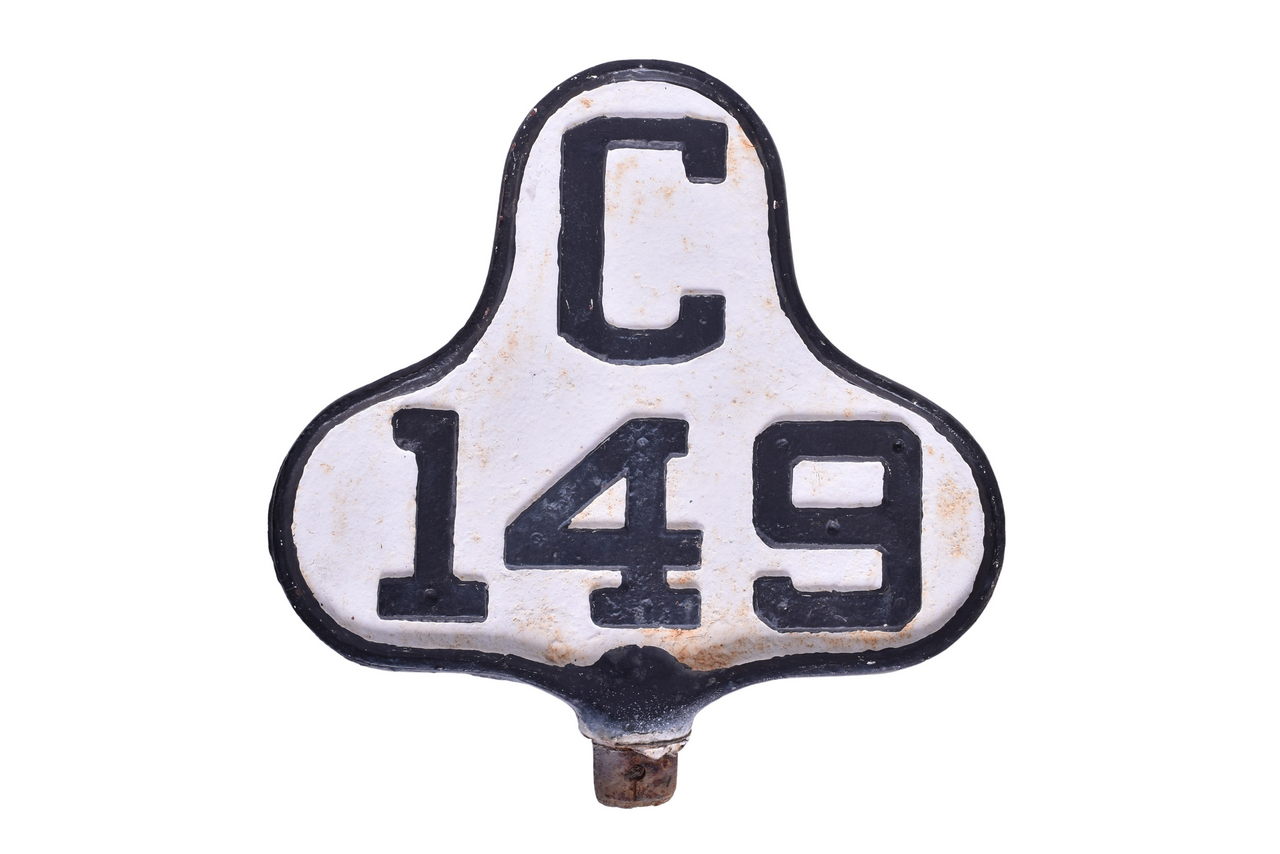 1400 - Baltimore and Ohio Railroad Cast Iron Mile Marker thumbnail