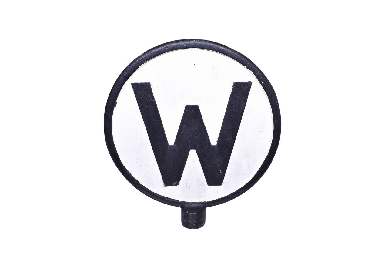 1402 - Round Cast Iron Whistle Sign thumbnail