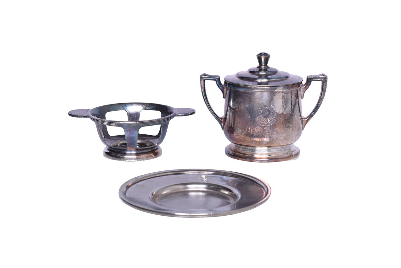 1409 - Three Pieces of Northern Pacific Railroad Silver Sugar Bowl w/ Lid, Under-Liner Tray, and Finger Bowl Frame thumbnail